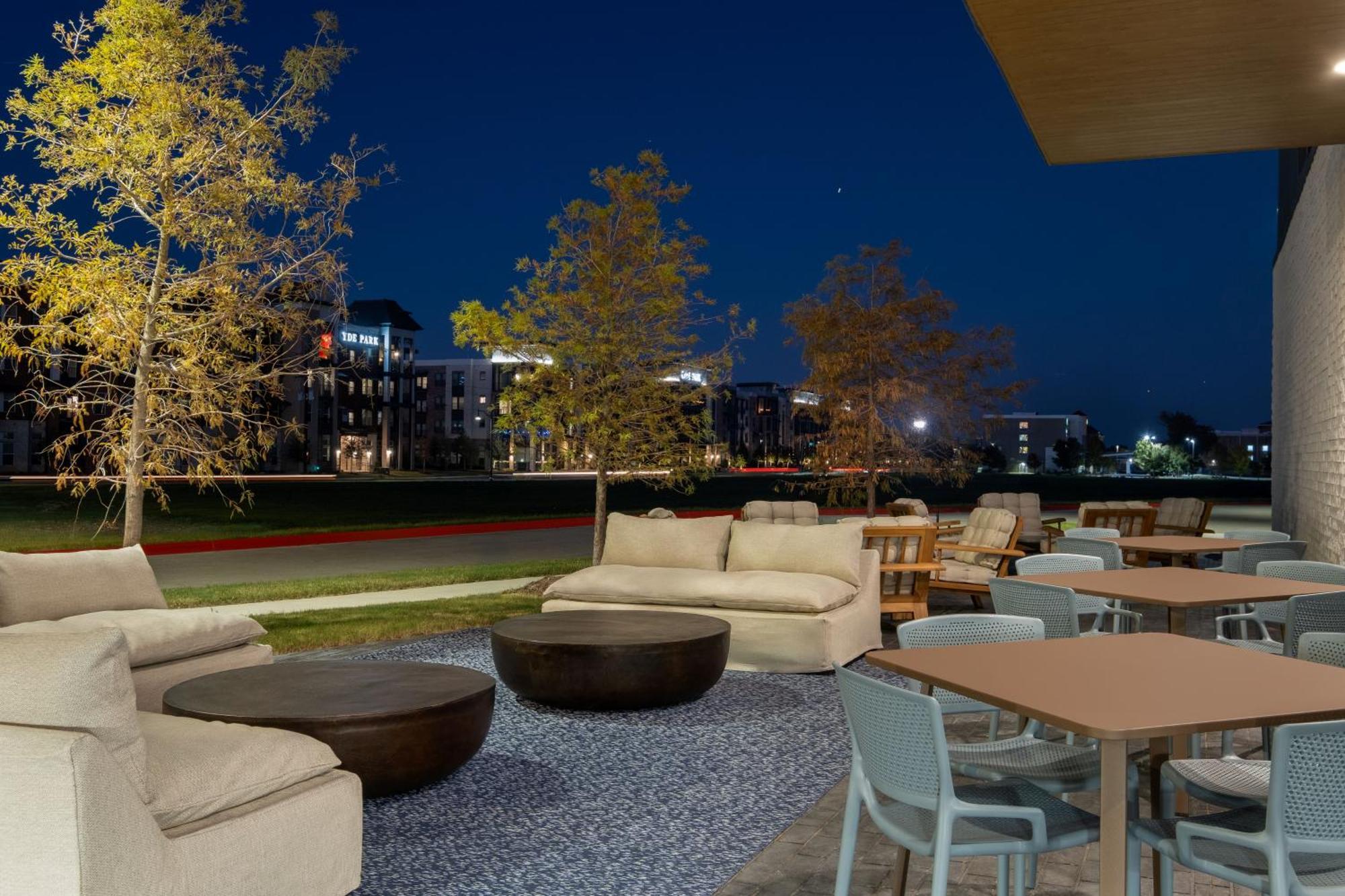 Denizen Hotel McKinney Exterior foto